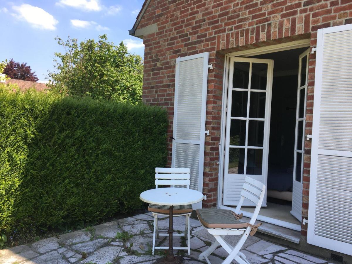 Hem Les Jardins De Beaumont Bed & Breakfast エクステリア 写真