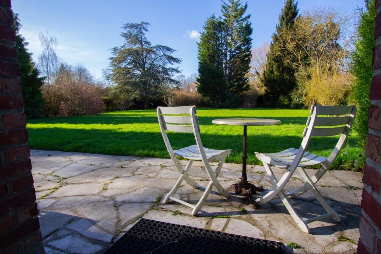 Hem Les Jardins De Beaumont Bed & Breakfast エクステリア 写真