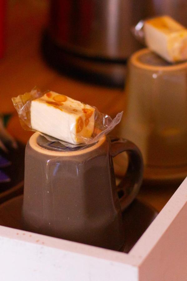 Hem Les Jardins De Beaumont Bed & Breakfast エクステリア 写真